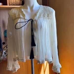 S ZARA 100% LINEN BEAD CREAM BELL SLEEVE OPEN TOP